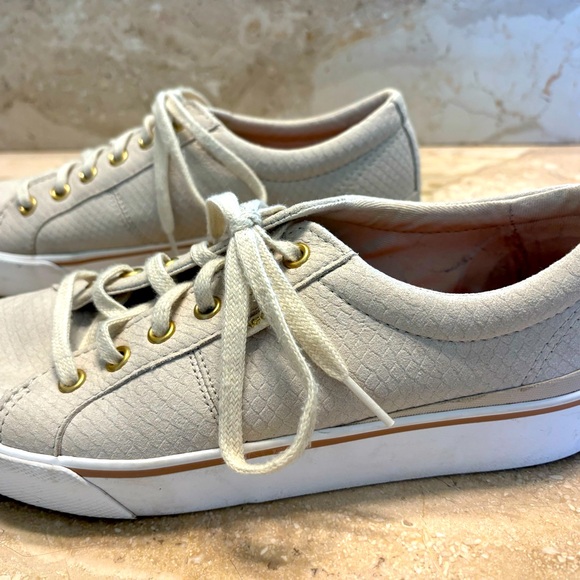 Keds Jump Kick sneakers in sz 9.5 grey suede. - Picture 4 of 5